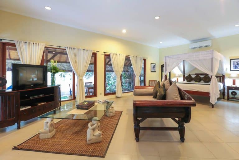 One Bedroom Pool Villa (Closed Style)