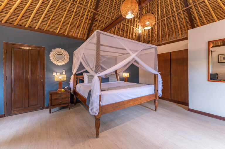 seminyak villa 2 bedroom