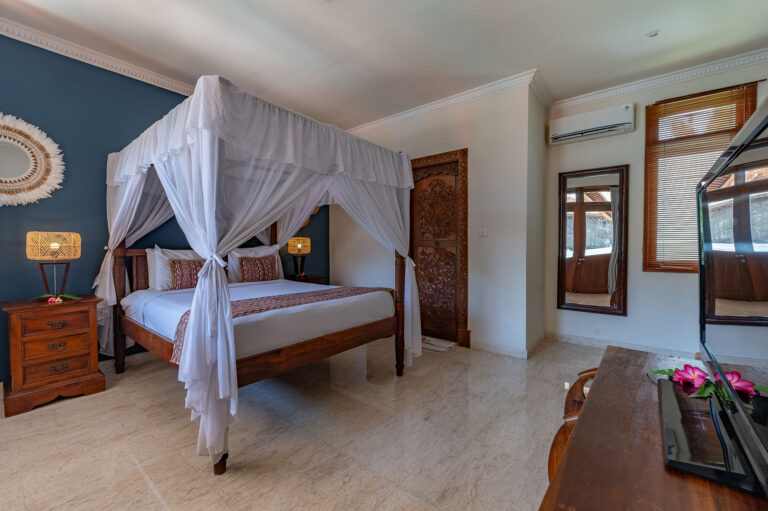 four bedroom villa bali